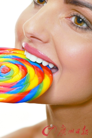  吃糖过量似吸毒 戒“糖瘾”宜慢不宜快